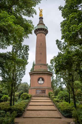 Siegessäule Hakenberg