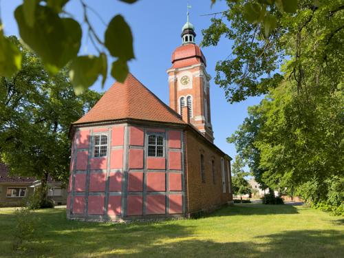 Dorfkirche Ferchesar
