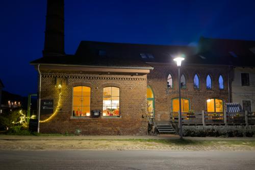 Alte Brennerei Liepe am Abend